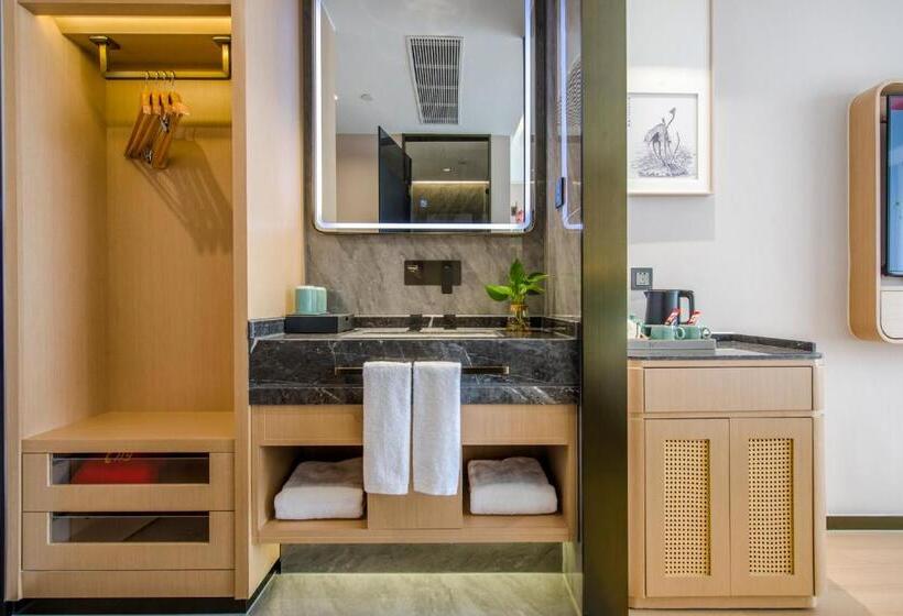 Hotel Yiwu Baide Theme