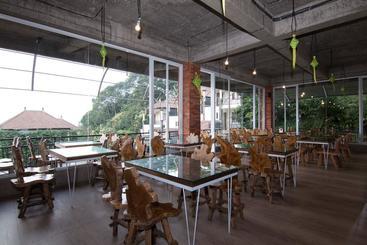 هتل Zen Rooms Cemara Bedugul