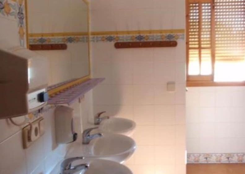 Albergue Rural De Algodonales   Hostel