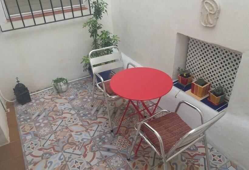 تختخواب و صبحانه Boutique Hostal Casa Justa