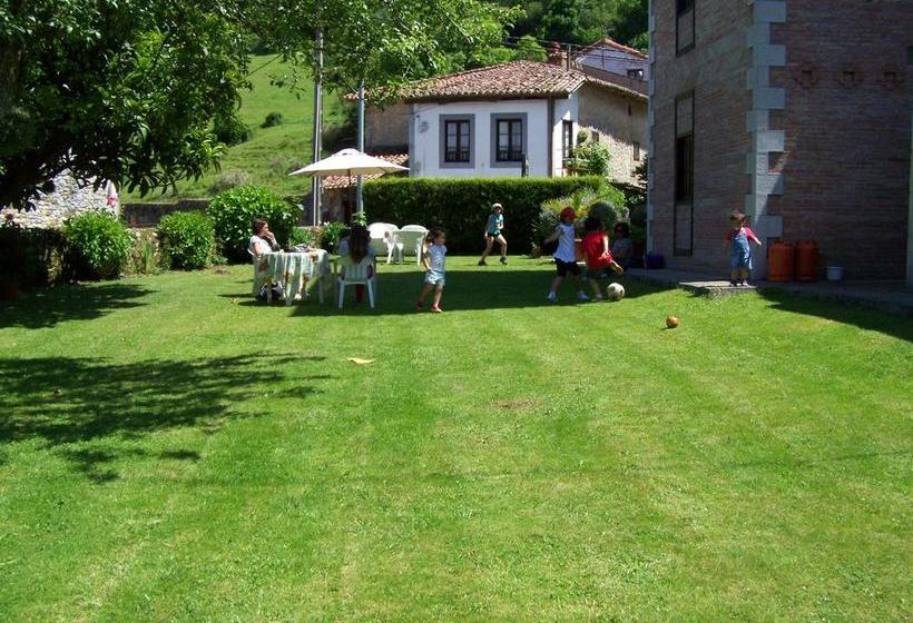 Bed and Breakfast Posada De Muño