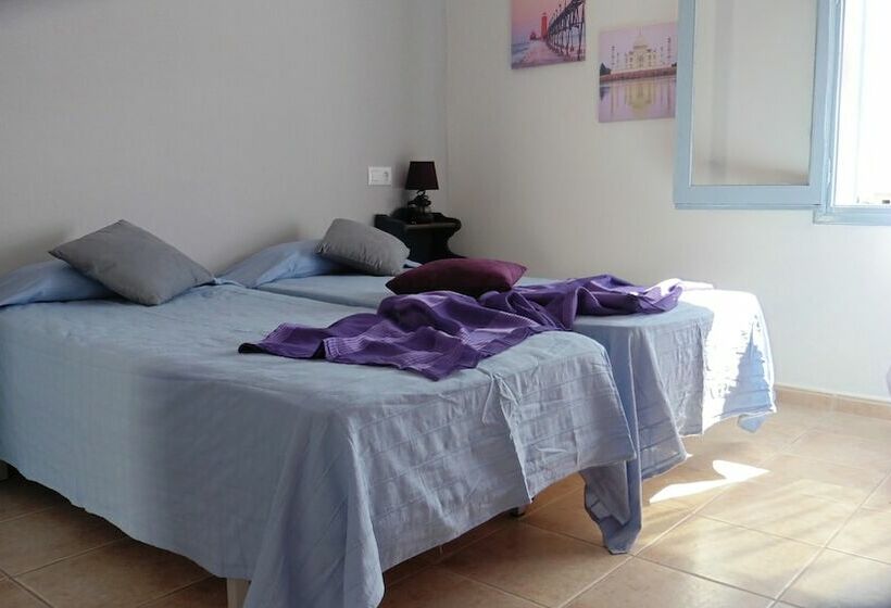 مبيت وإفطار Ses Terrasses