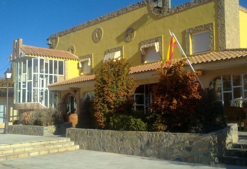 בית מלון כפרי Arcojalon