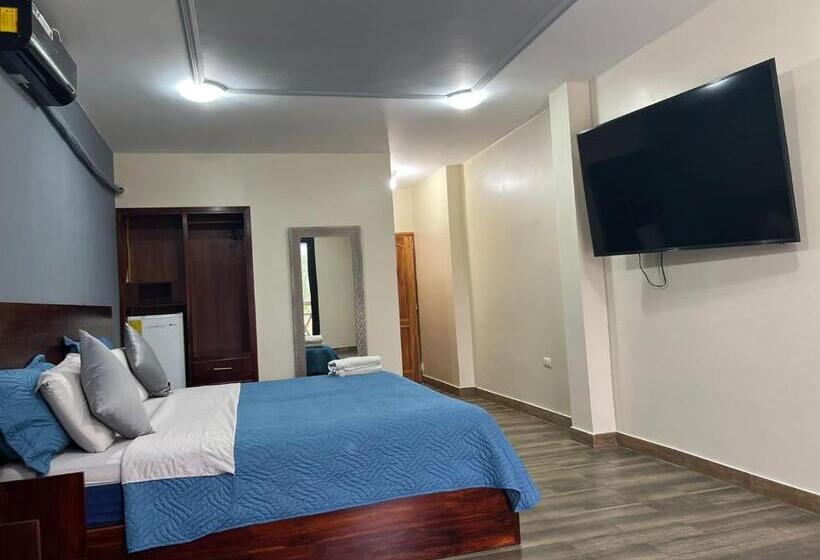 هتل Berlín International