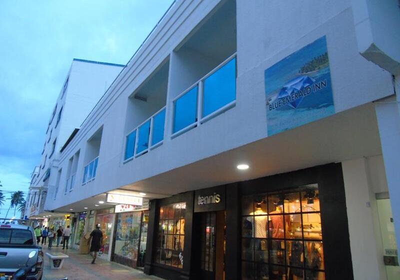 酒店 Blue Emerald Inn
