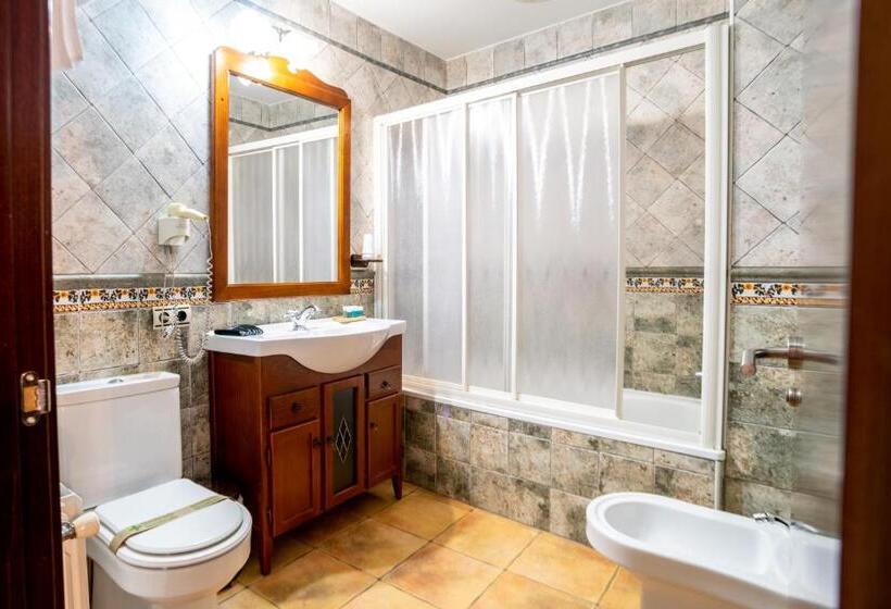 בית מלון כפרי Hostal El Guerrer