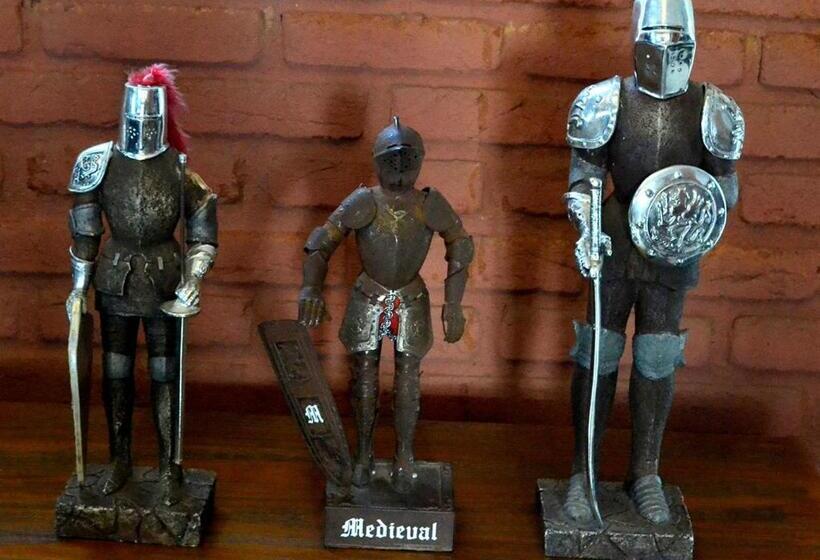 فندق Medieval