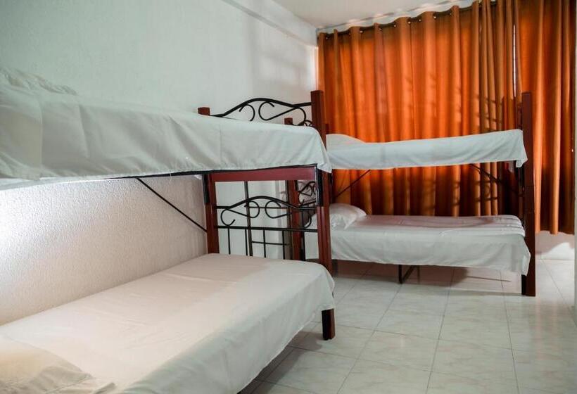 تختخواب و صبحانه Deportel Cali