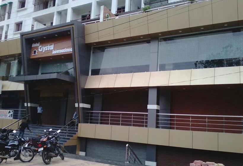 ホテル Crystal International