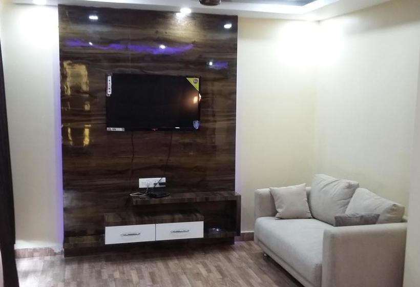 ホテル Crystal International