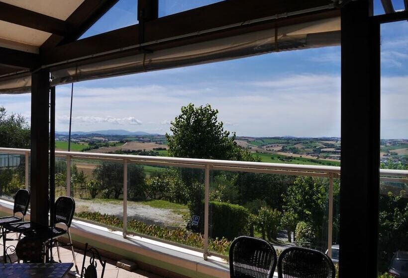 فندق La Cantinella