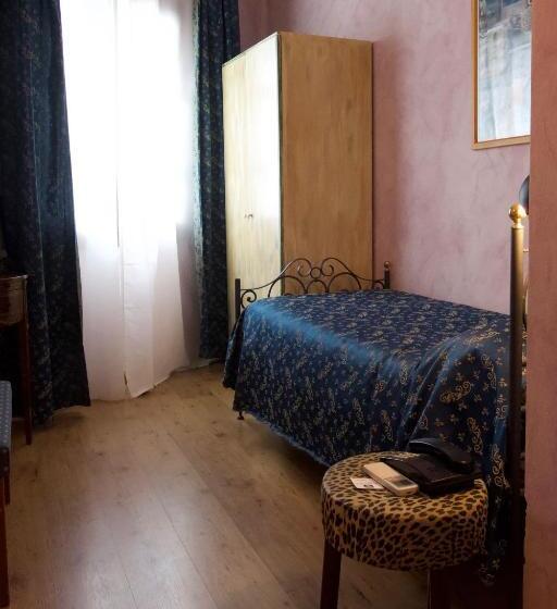 هتل Locanda Le Monache