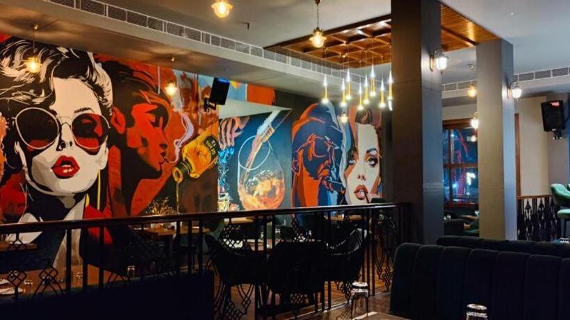 ホテル The Kannelite