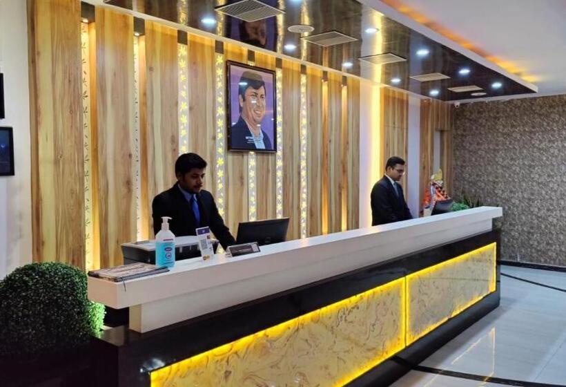 ホテル The Kannelite