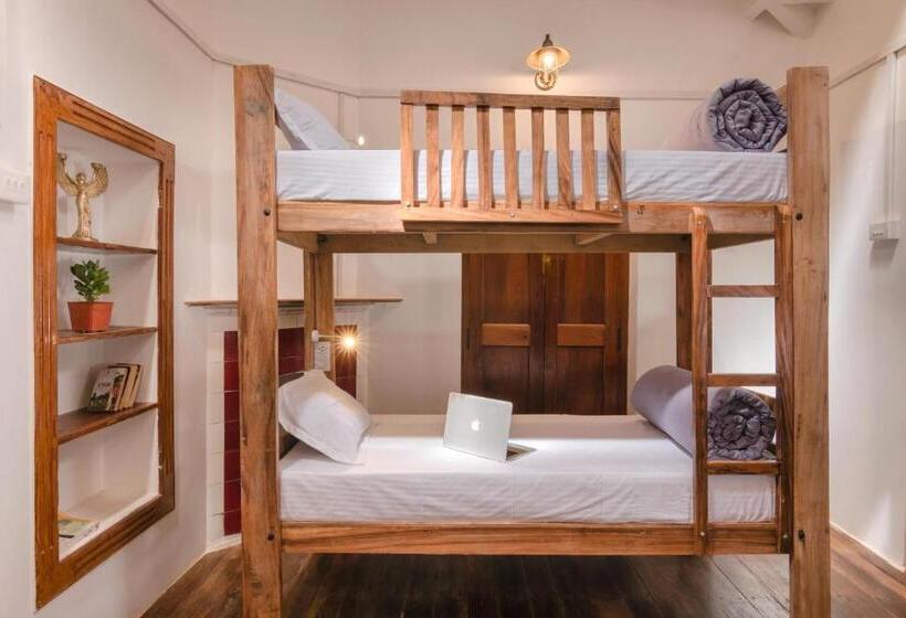 הוסטל Zostel Ooty