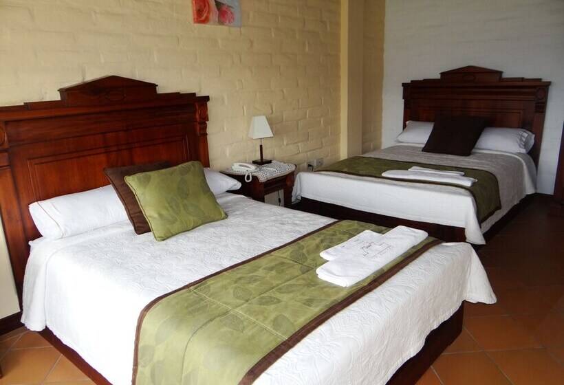 هتل Hostería Imperio Real