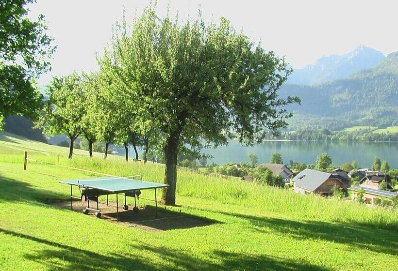 ベッドアンドブレックファースト Hauslhof