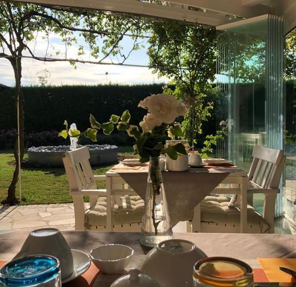 مبيت وإفطار La Casa Di Linda