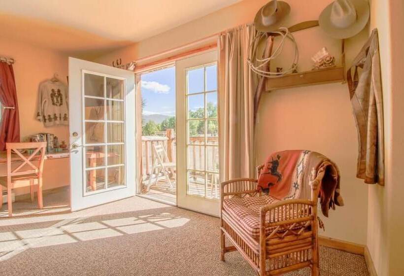 مبيت وإفطار Mountain Goat Lodge