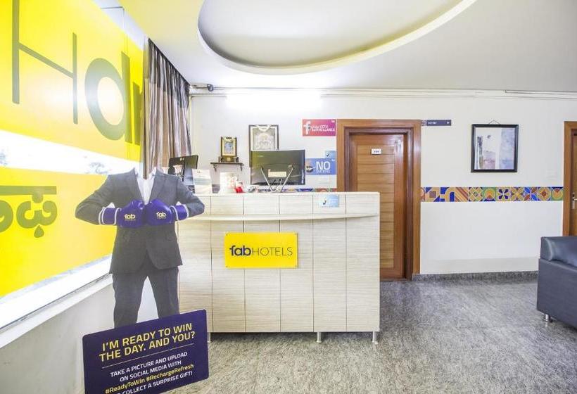 בית מלון כפרי Fab 4 Seasons Silk Board