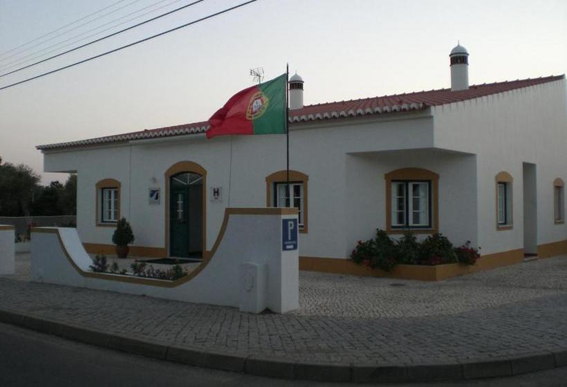 هتل Pulo Do Lobo