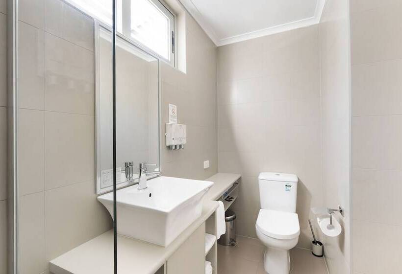 모텔 Smart Stayzzz Inns