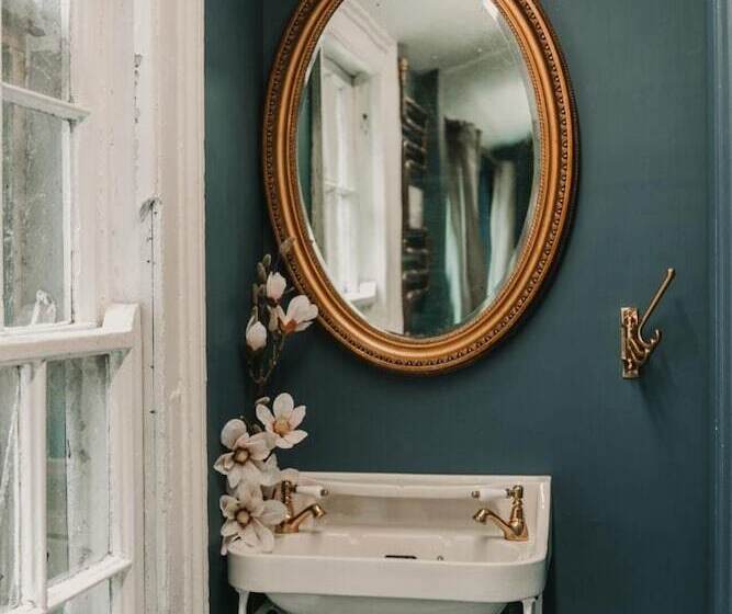 Spoon And The Stars Hostel