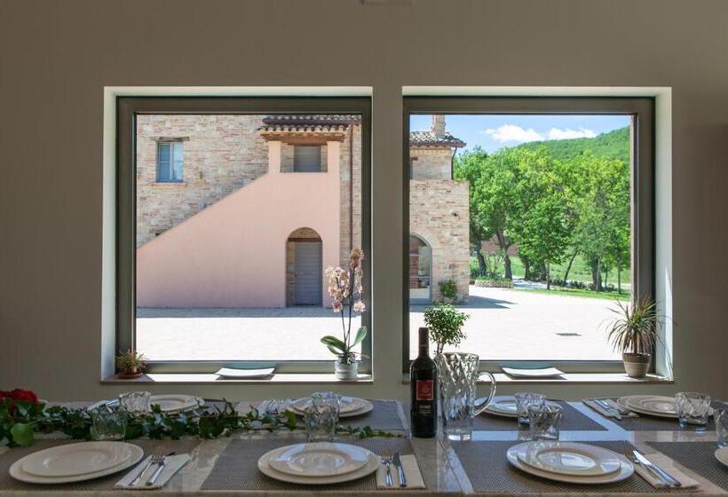 مبيت وإفطار Agriturismo Colle Casini Cortesi