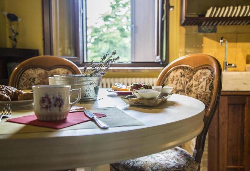 مبيت وإفطار Agriturismo Corte Decia