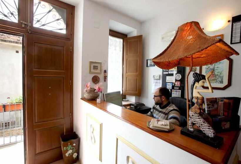 مبيت وإفطار Il Belvedere