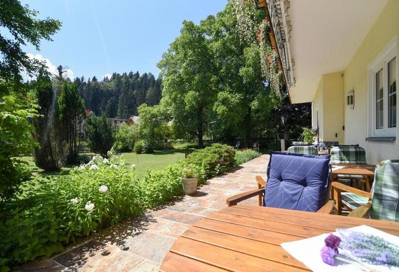 ベッドアンドブレックファースト Pension Seiwald In Kötschach