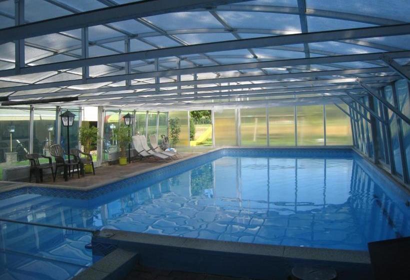 ホテル Gasthof Strobl Waldfrieden Garni