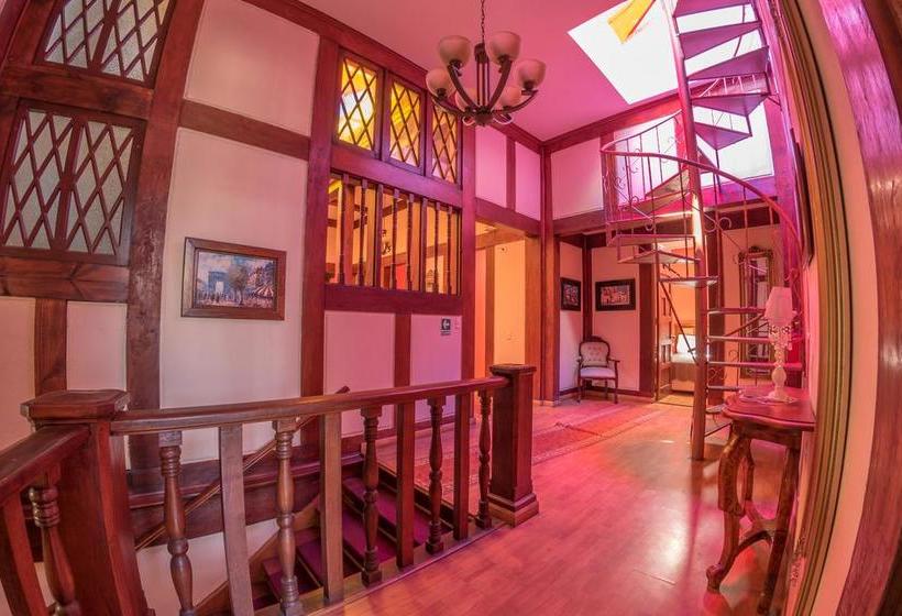هتل Victoria Hostal