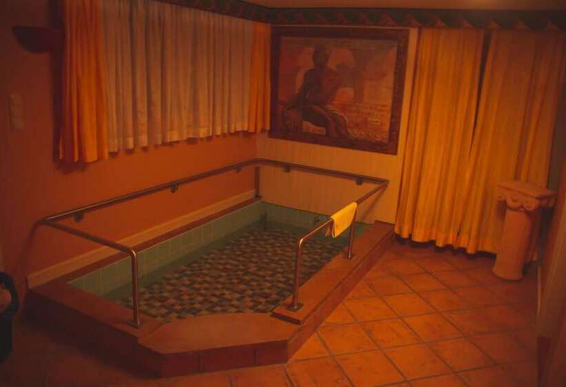 Отель Alpenrose