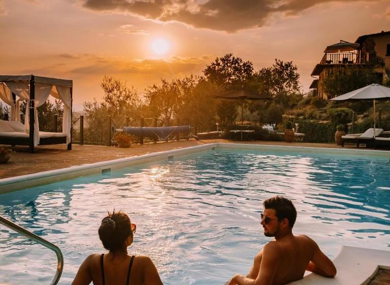 민박 Casale San Pietro