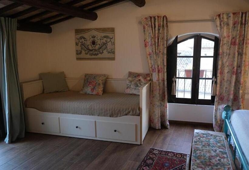 مبيت وإفطار Dimora Amina