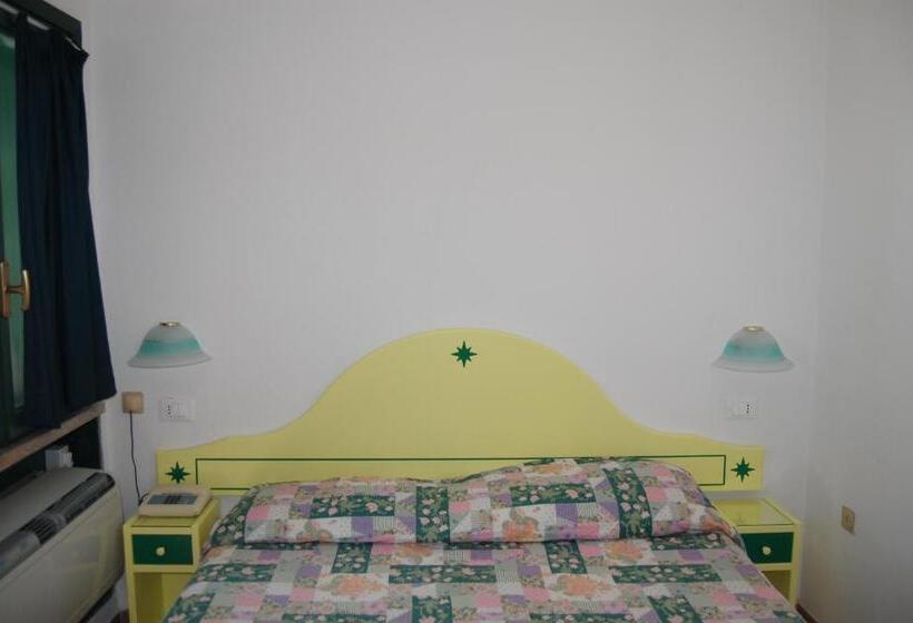 فندق Club Torre Capovento