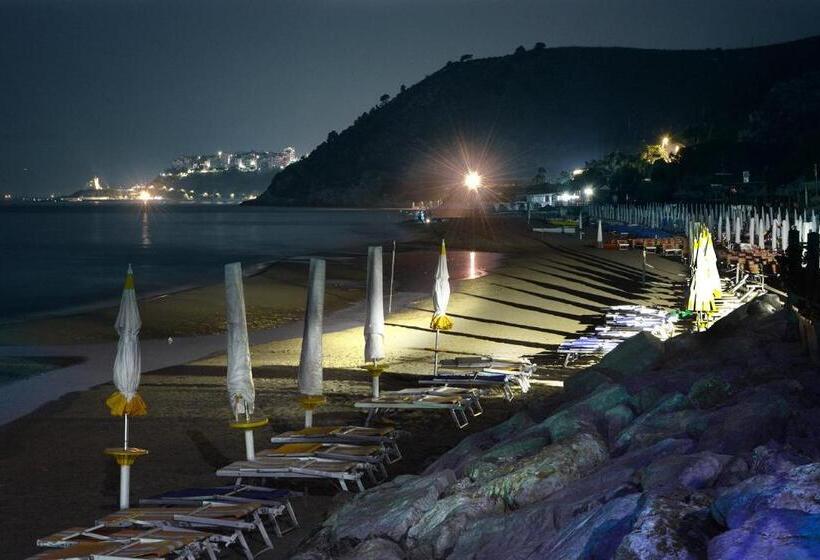 فندق Club Torre Capovento