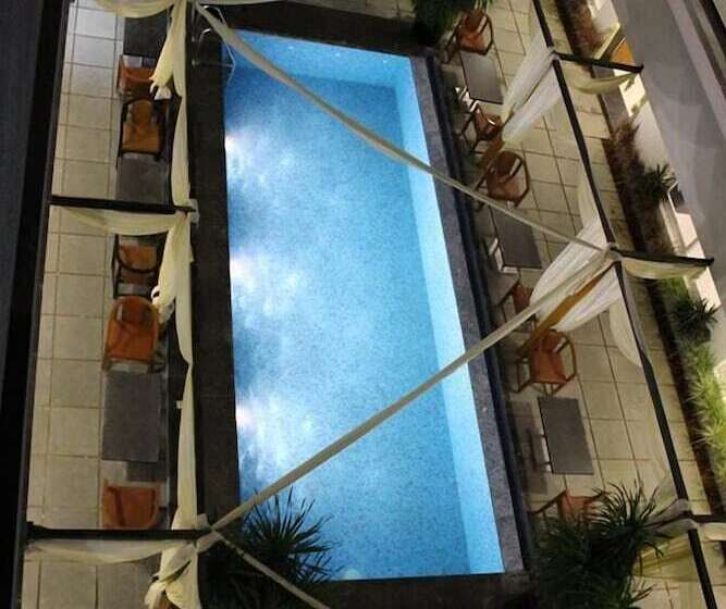 호텔 Nirvana Boutique