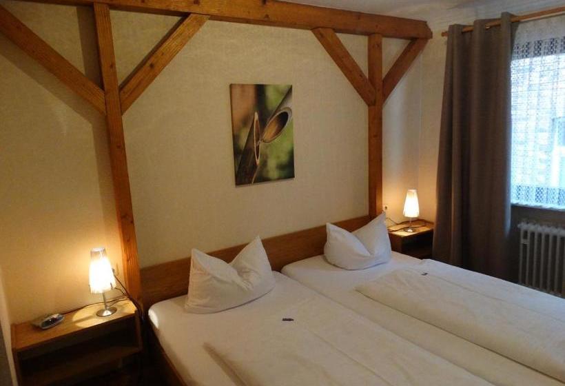 בית מלון כפרי Zur Loreley   Garni