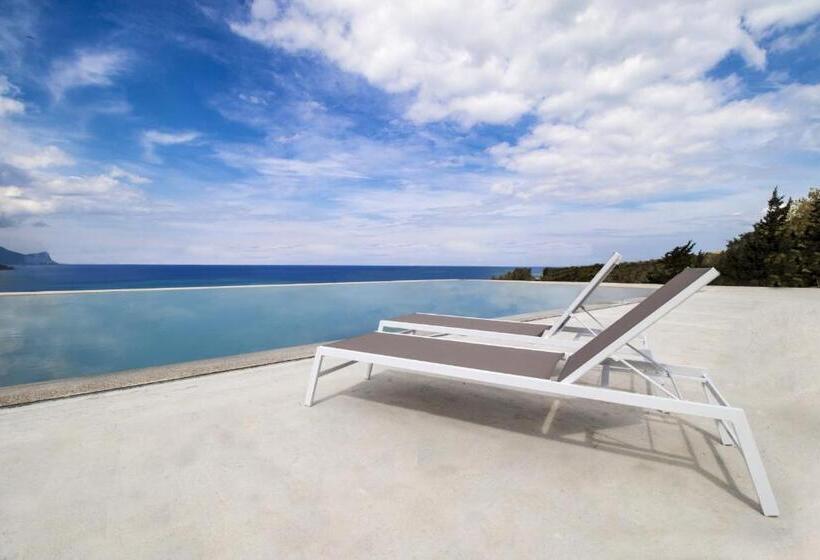La Blanca Resort & Spa