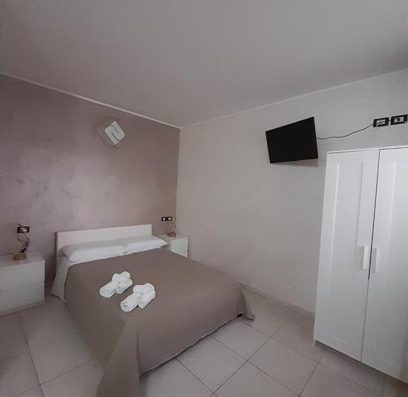 مبيت وإفطار Affittacamere Da Rocco