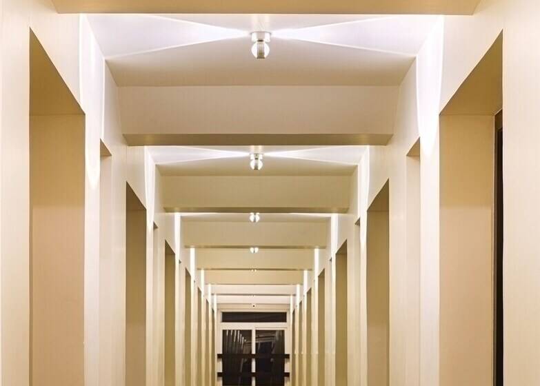 هتل Priyadarshini Pride