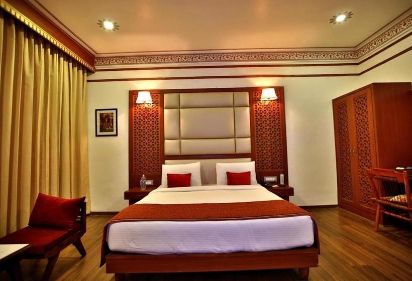 هتل Regenta Resort Vanya Mahal