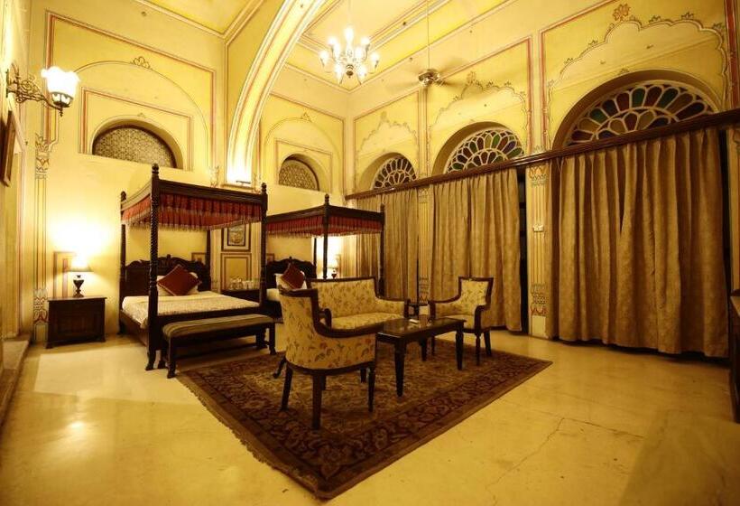 منتجع Khas Bagh