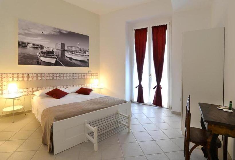 تختخواب و صبحانه Santi E Saraceni Rooms