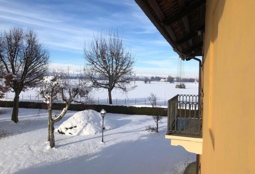 Bed and Breakfast Cascina La Barona