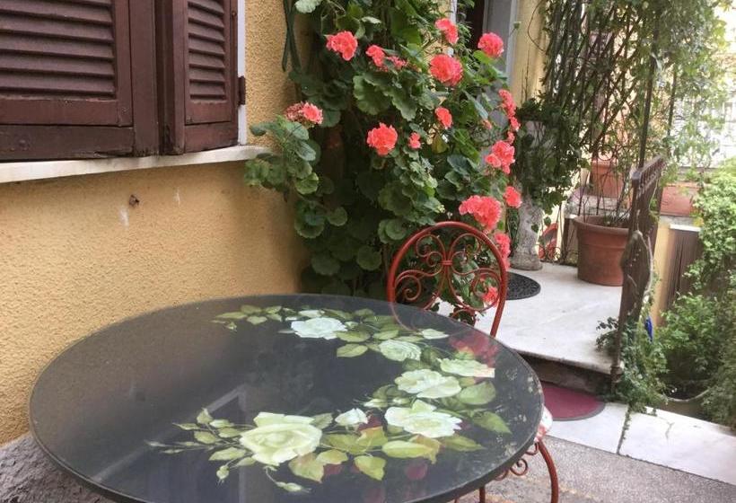 住宿加早餐  Il Giardino Segreto