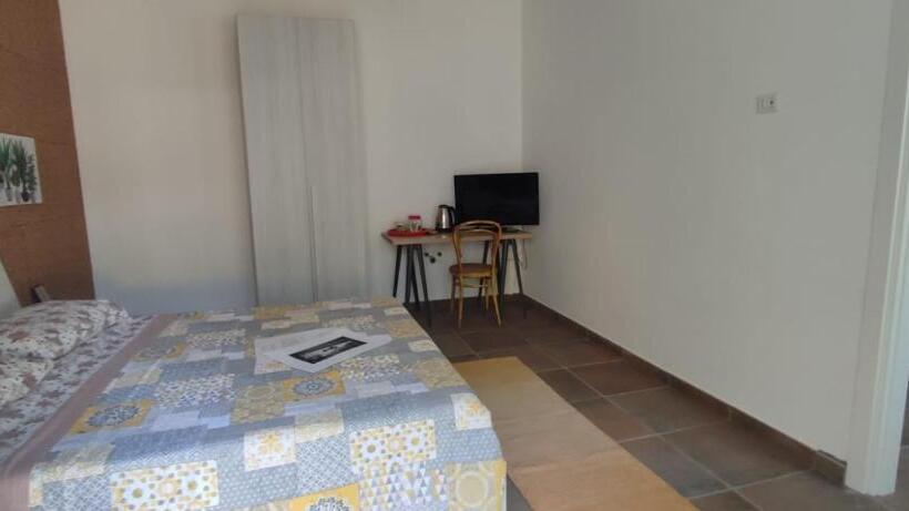 ベッドアンドブレックファースト Villa Montemma