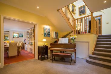 Higher Gitcombe Boutique Bed And Breakfast